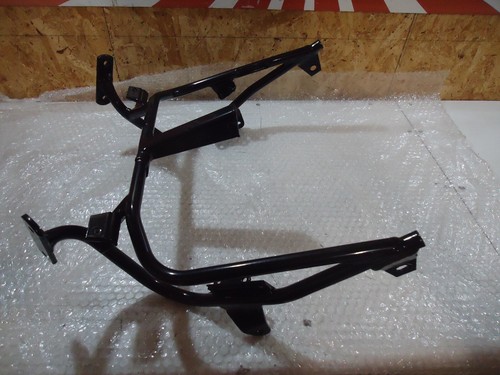 Kawasaki gpz1000rx front frame - kawasaki,